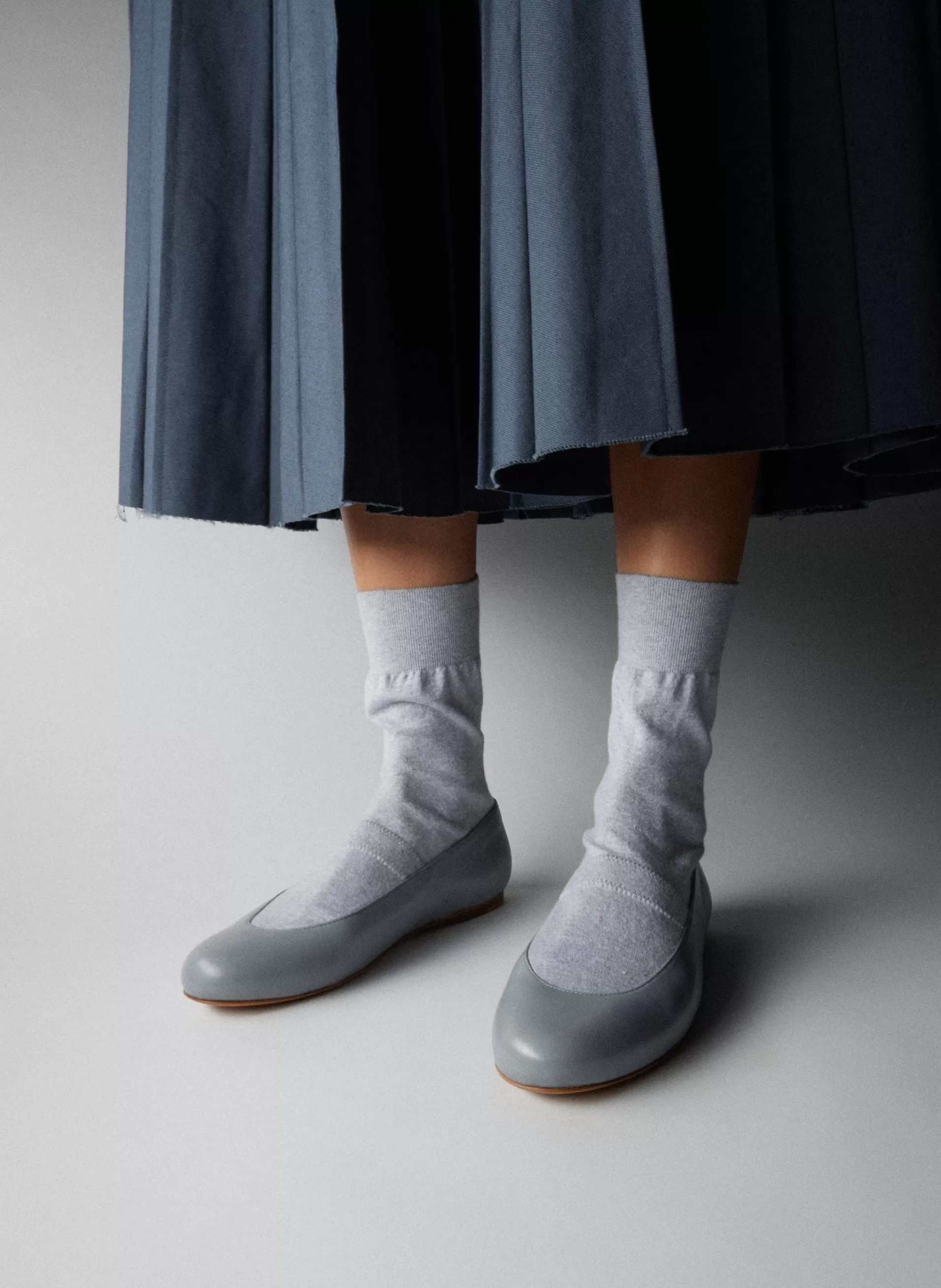 Hot Tibi Borg Sock Shoe Grey