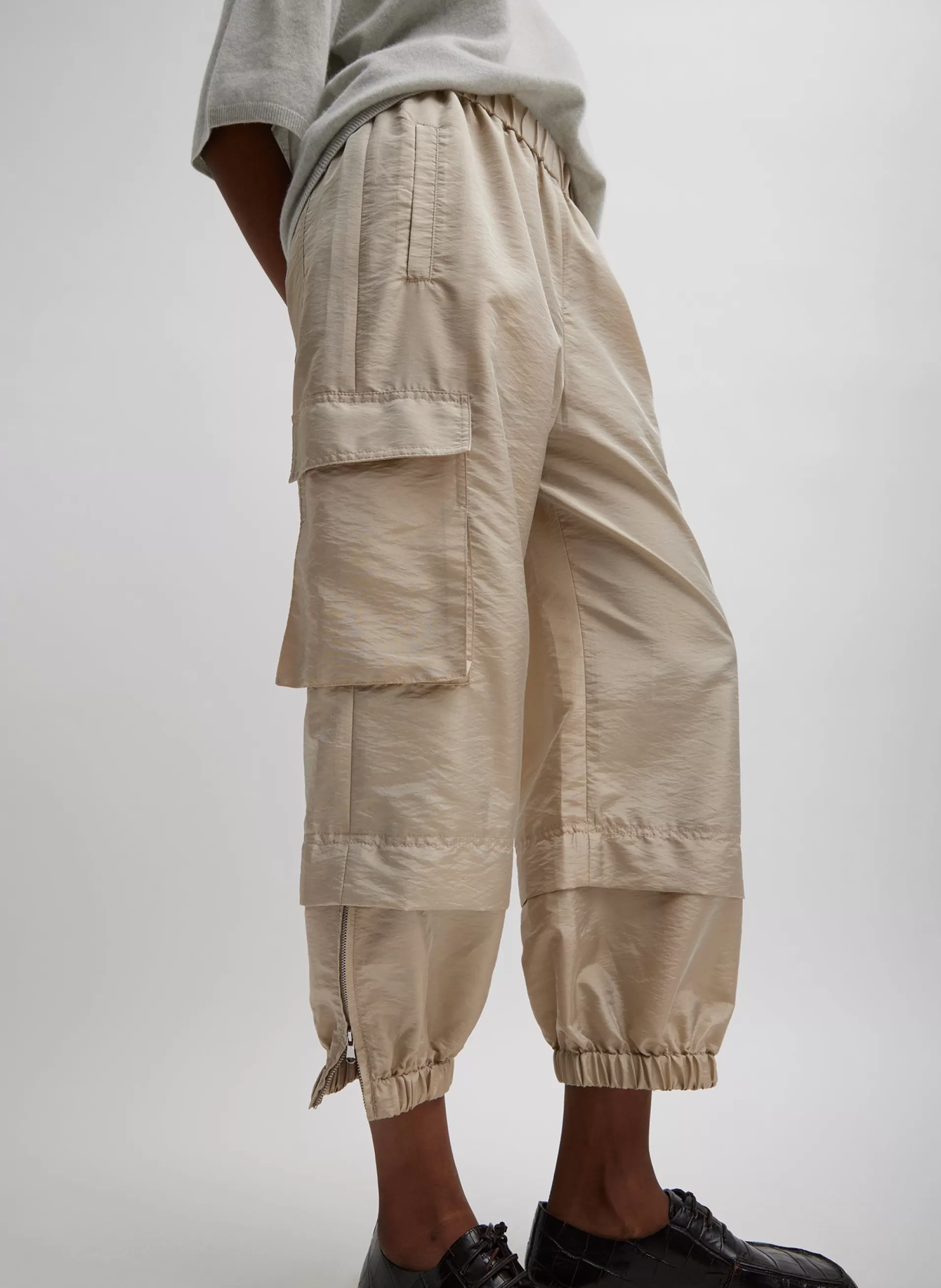 Flash Sale Tibi Crispy Nylon Wilt Pull On Jogger Desert Sand