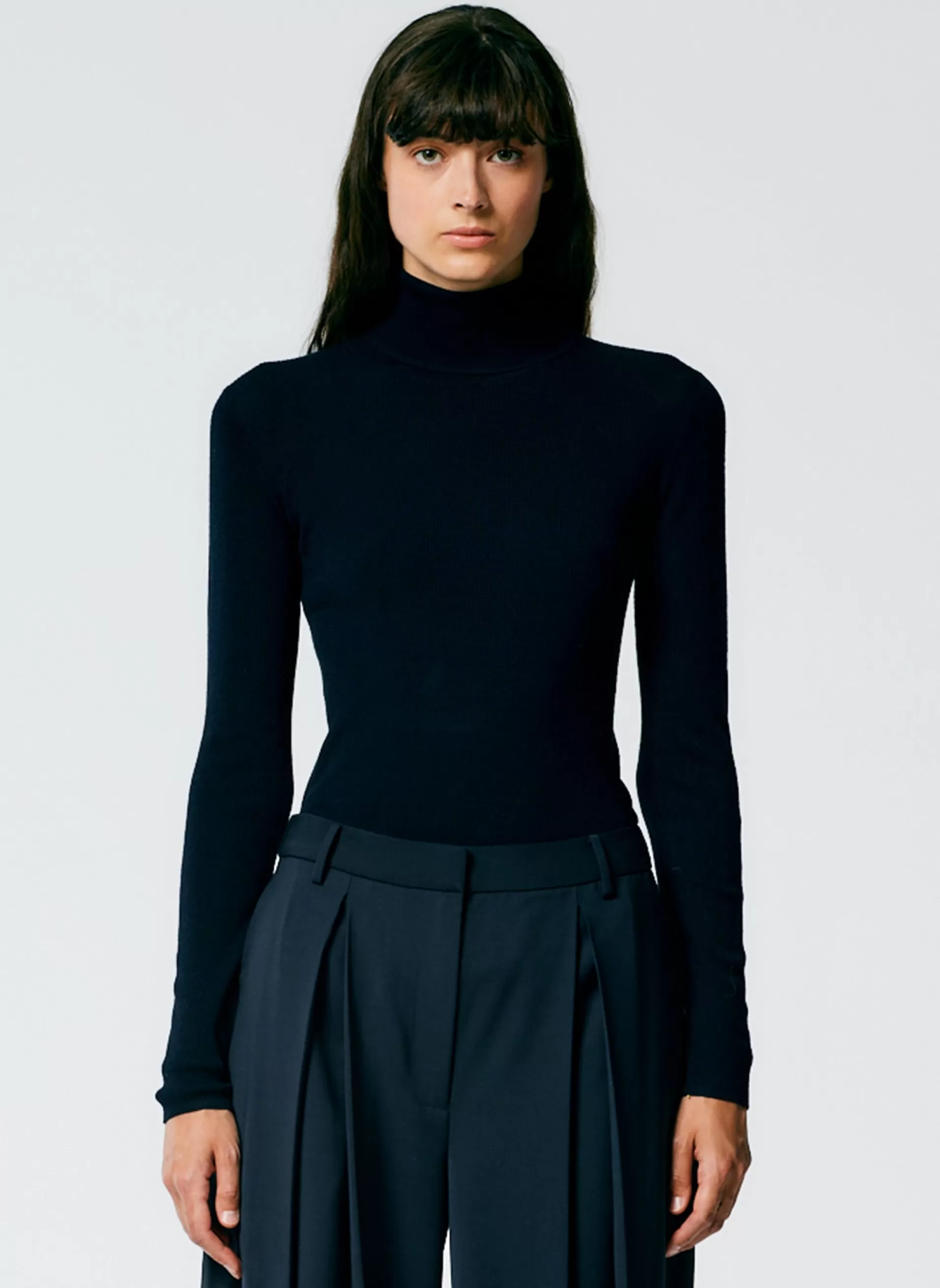 Hot Tibi Featherweight Ribbed Sweater Turtleneck Pullover Navy