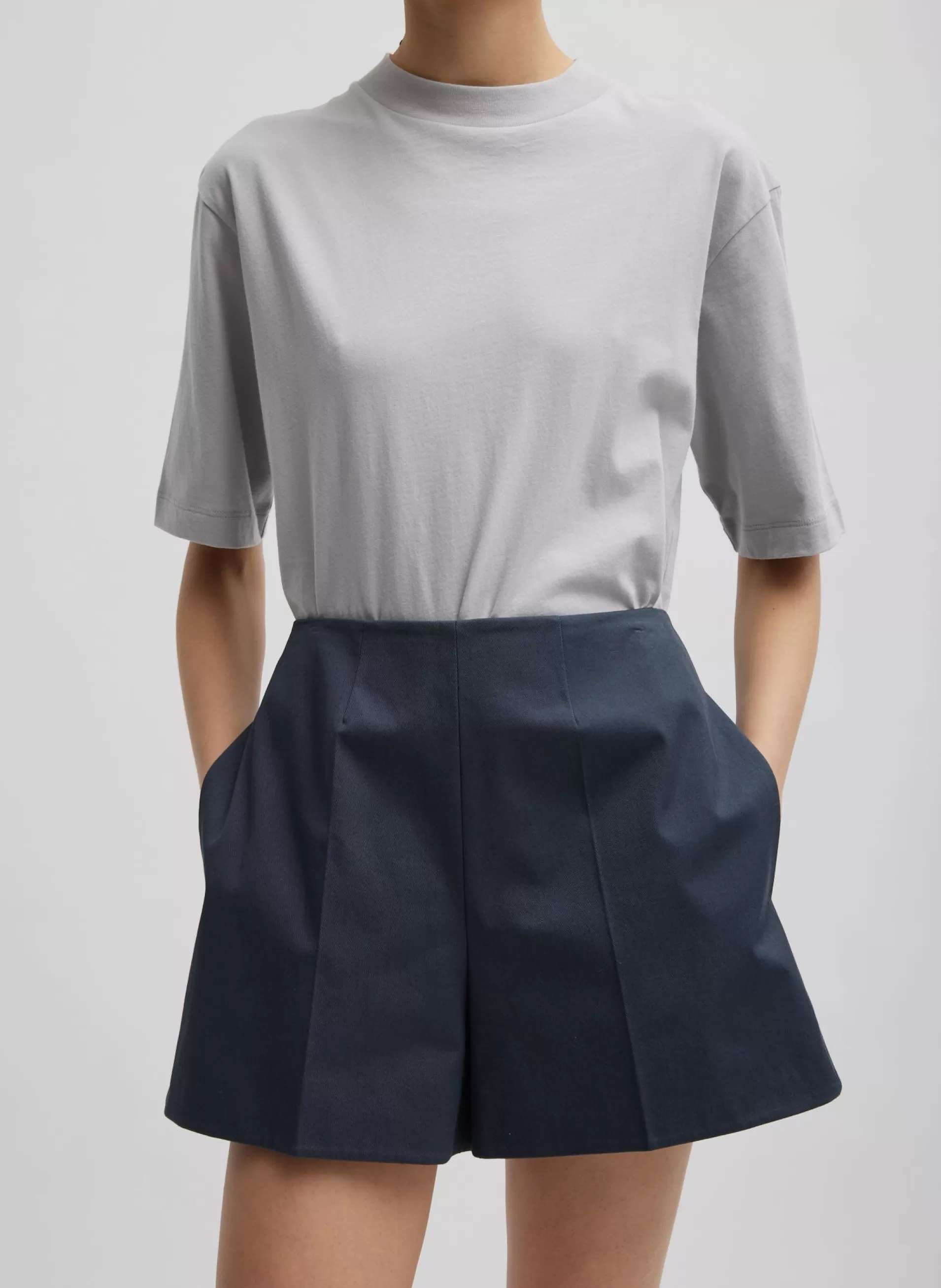 Sale Tibi Oliver Cotton Stretch Tricotine Structured Shorts Slate Blue